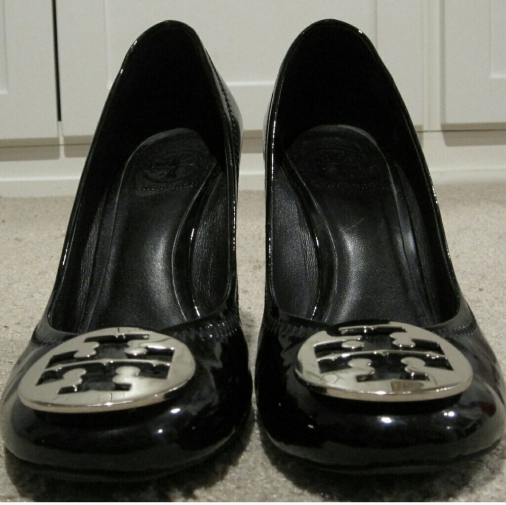 Tory Burch patent leather logo women's wedge black sz 8.5